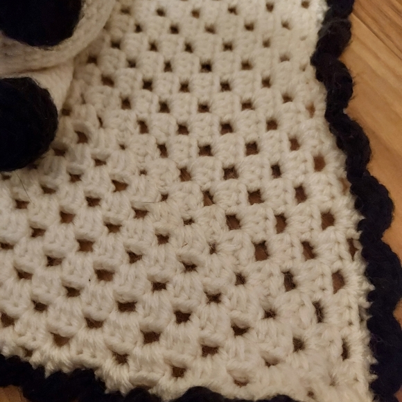 Vintage Handmade Crochet Cow Pig Lovey Blanket Stuffed Animal Black White Pink - Picture 10 of 10